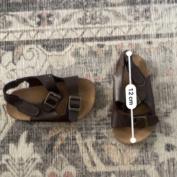 GAP Buckle Sandals - Picture 5 of 5